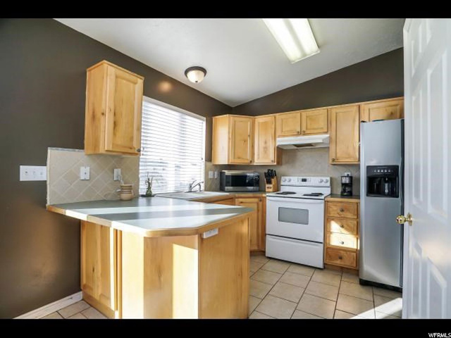 5335 S 4250 W, Roy, UT 84067 — photo 9