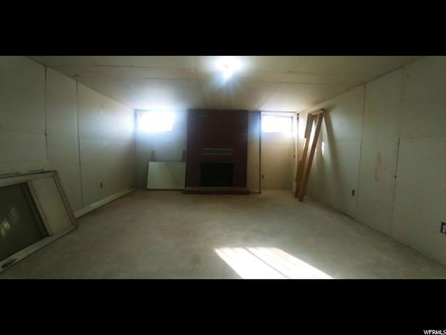 139 N 300 E, Clearfield, UT 84015 — photo 10