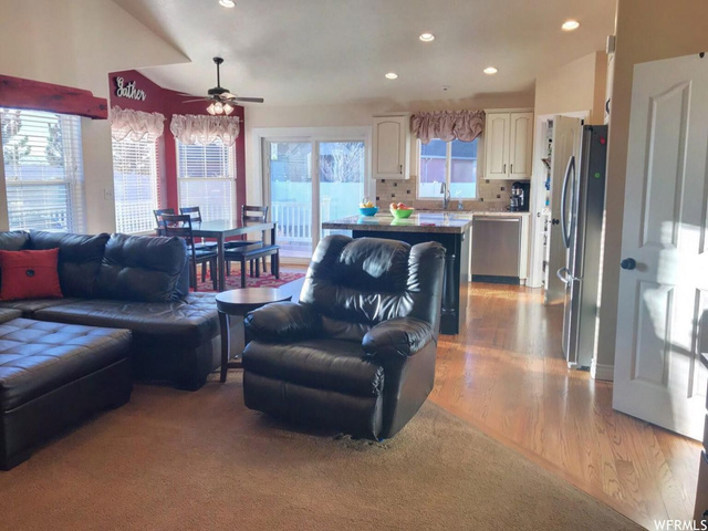 5576 S 200 E, Washington Terrace, UT 84405 — photo 8