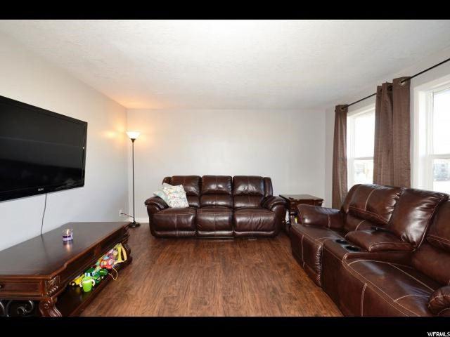 290 E 1250 N, Layton, UT 84041 — photo 3