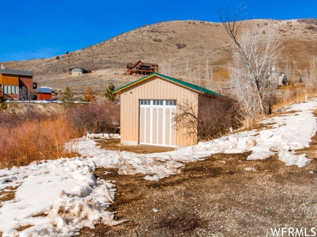 8968 E Pineview Dr, Huntsville, UT 84317 — photo 4