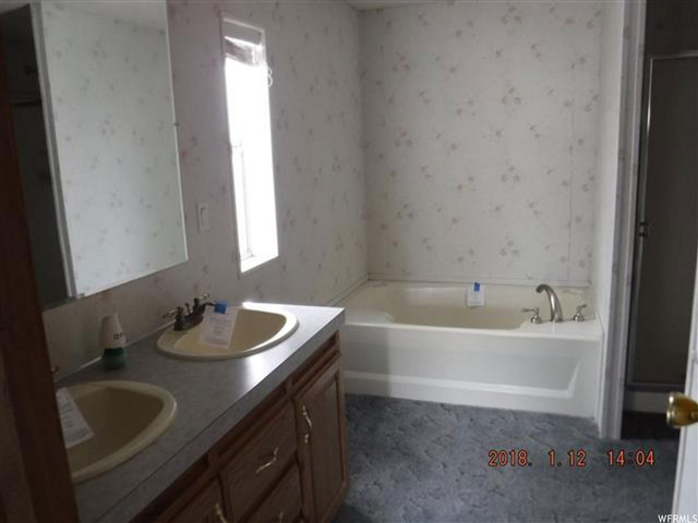 12 E 100 S, Moroni, UT 84646 — photo 11