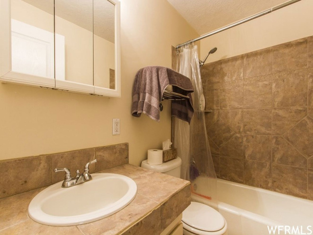 2941 S 500 W, Bountiful, UT 84010 — photo 11