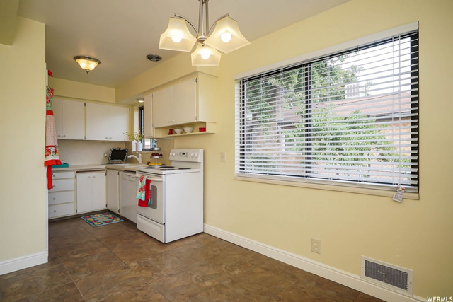 1584 N 300 W, Bountiful, UT 84010 — photo 10