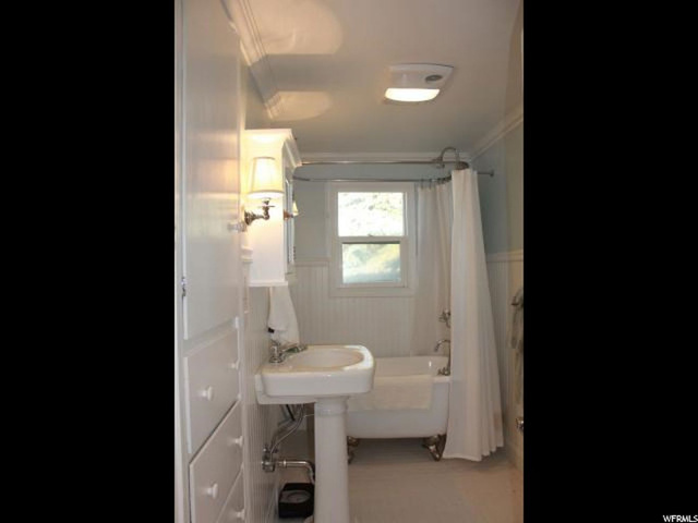 95 N 200 W, Bicknell, UT 84715 — photo 12