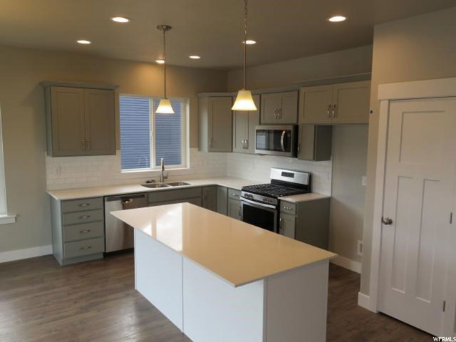 1249 E 330 S, Hyrum, UT 84319 — photo 2