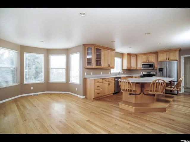 2188 Canyon View Dr, Layton, UT 84040 — photo 9