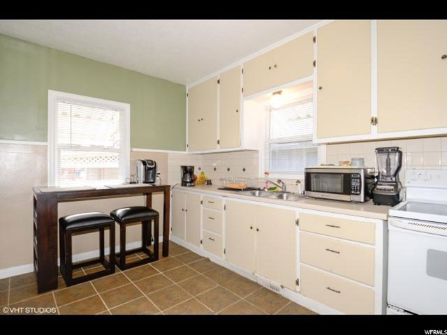 571 S 16th St E, Ogden, UT 84404 — photo 9