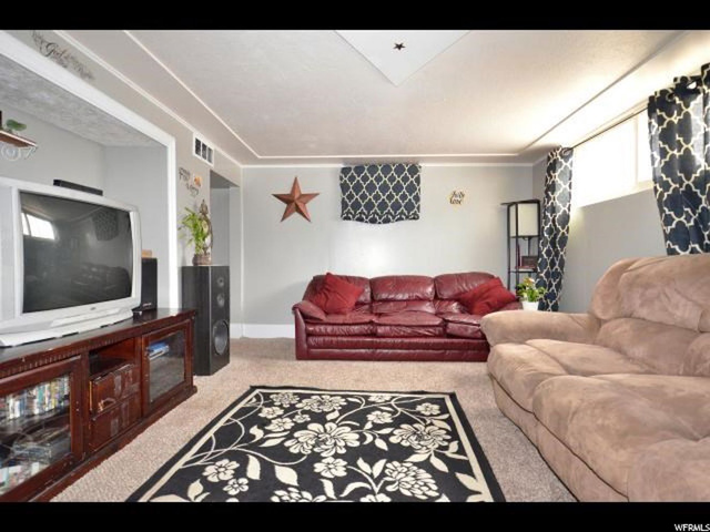 1025 Rushton St, Ogden, UT 84401 — photo 2