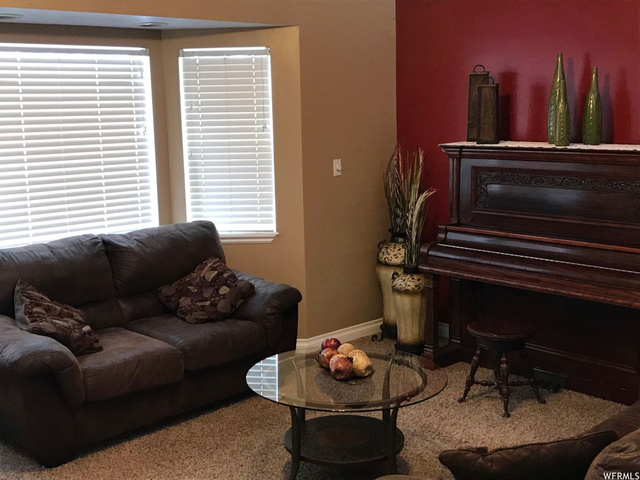 335 N 1090 W, Hyrum, UT 84319 — photo 6