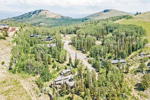 11 Ruby Hollow Dr #8, Park City, UT 84060 — photo 2