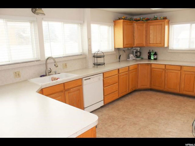 4810 S 2350 W, Roy, UT 84067 — photo 4