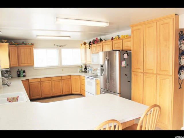 4810 S 2350 W, Roy, UT 84067 — photo 6