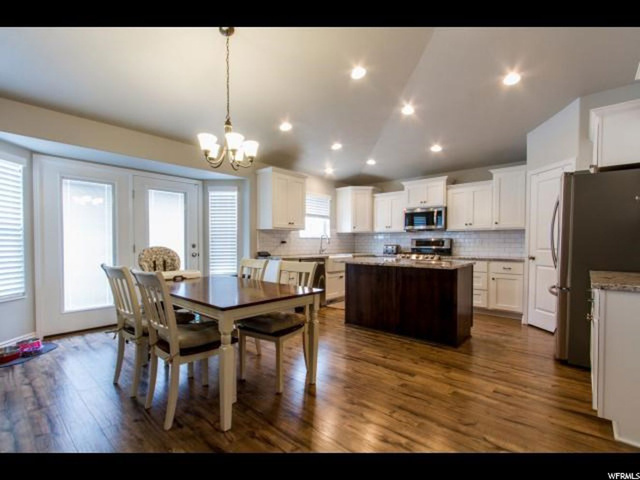 2433 N 1445 W, Clinton, UT 84015 — photo 5