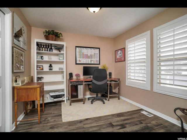 2007 N 2645 W, Clinton, UT 84015 — photo 2