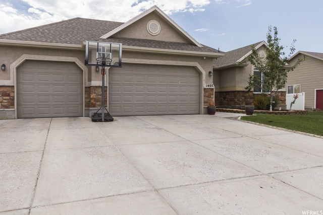 1407 N 2475 W, Clinton, UT 84015 — photo 2