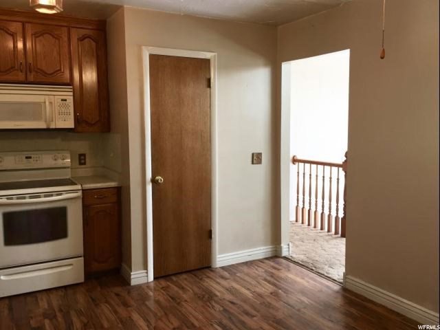 2544 E Cliff Swallow Dr, Sandy, UT 84093 — photo 6