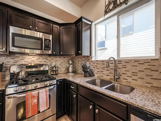 272 E Porter View Ct, Draper, UT 84020 — photo 11