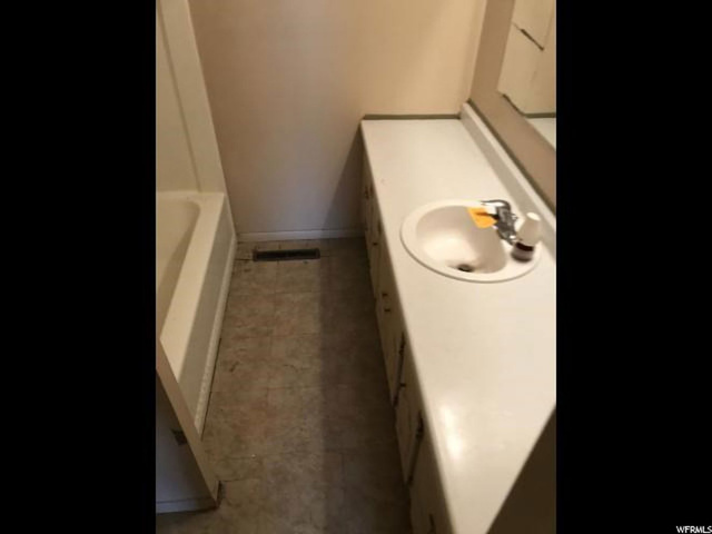 305 E 200 N, Nephi, UT 84648 — photo 6