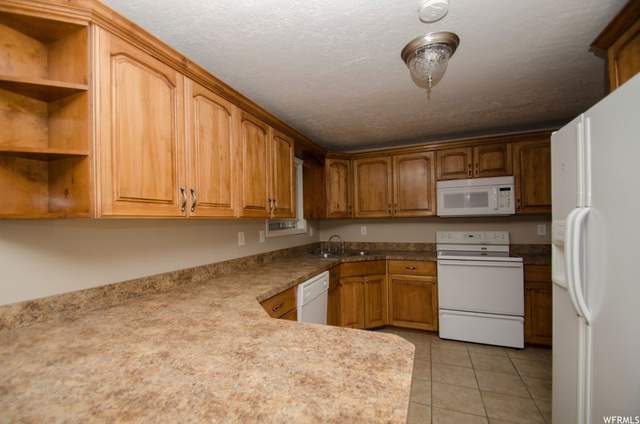 1096 E 3050 N, North Ogden, UT 84414 — photo 5
