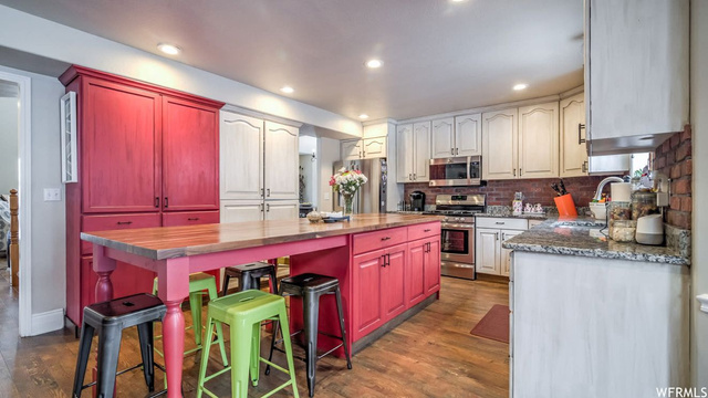 220 Abbey Ln, Providence, UT 84332 — photo 4