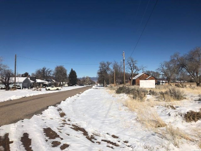 200 E 300 S, Parowan, UT 84761 — photo 9