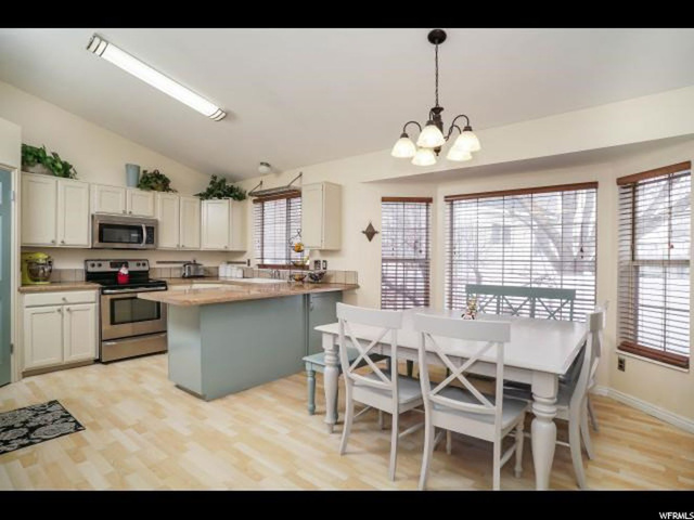 529 S 875 E, Layton, UT 84040 — photo 5