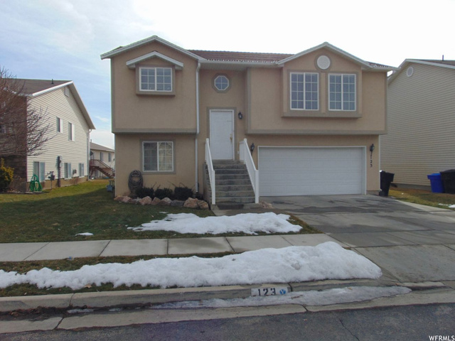 123 E 1875 N, North Ogden, UT 84414 — photo 2