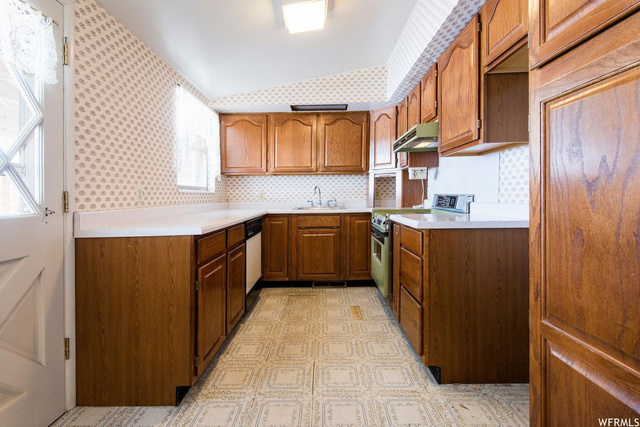 2638 S 450 E, Bountiful, UT 84010 — photo 5