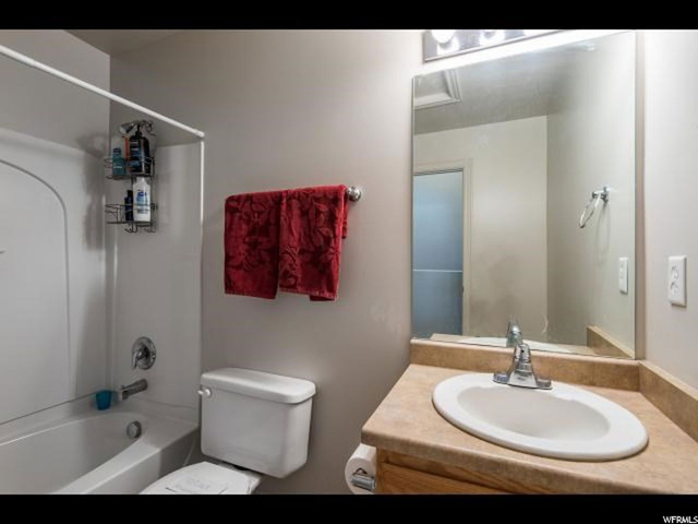 3435 E Dundee Dr, Eagle Mountain, UT 84005 — photo 12
