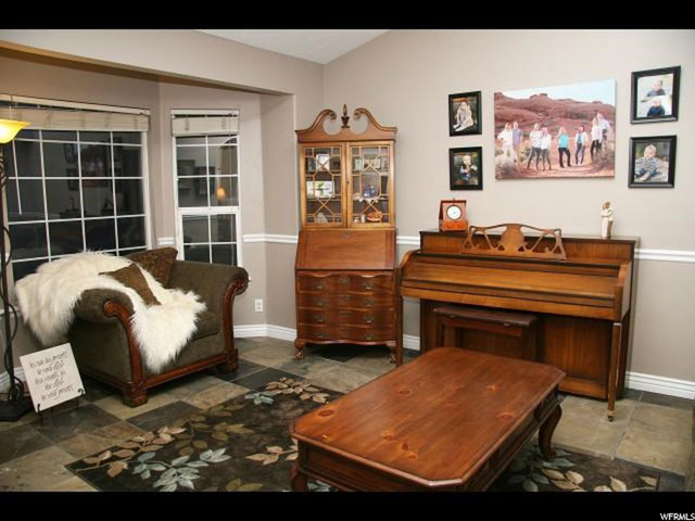 1628 E 2050 N, Layton, UT 84040 — photo 4