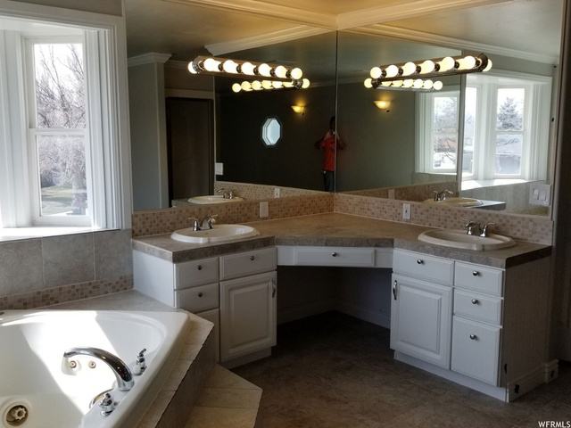 1736 W 4575 S, Roy, UT 84067 — photo 6