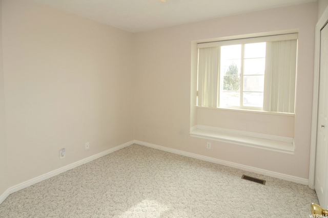 971 E 3350 N, Layton, UT 84040 — photo 9