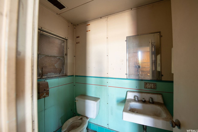 77 W Main, American Fork, UT 84003 — photo 7