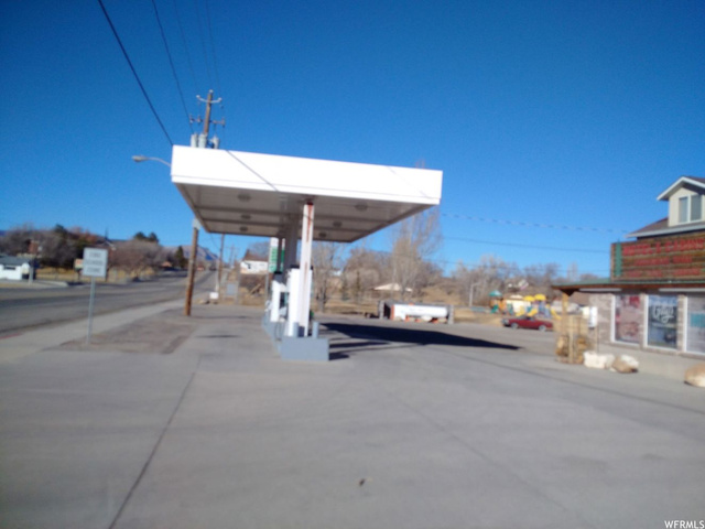 15 N State St, Ferron, UT 84523 — photo 10