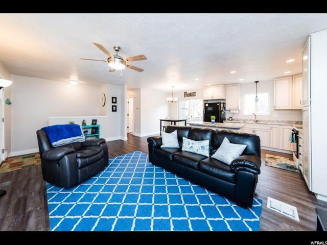 90 N Canyon Cove Dr, Logan, UT 84321 — photo 2
