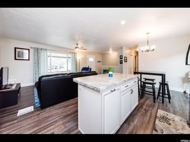 90 N Canyon Cove Dr, Logan, UT 84321 — photo 4
