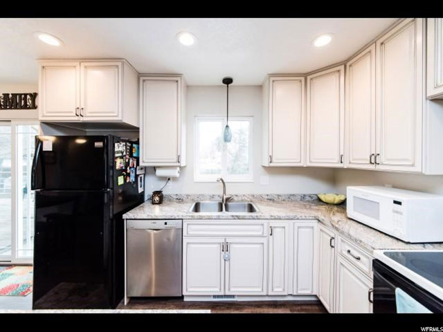 90 N Canyon Cove Dr, Logan, UT 84321 — photo 9