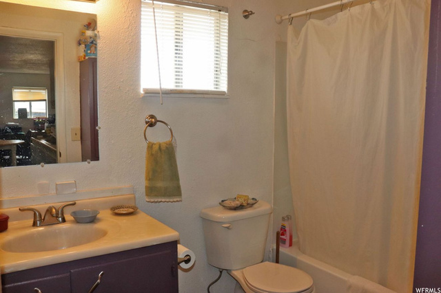 119 E Markle Rd, La Sal, UT 84530 — photo 12