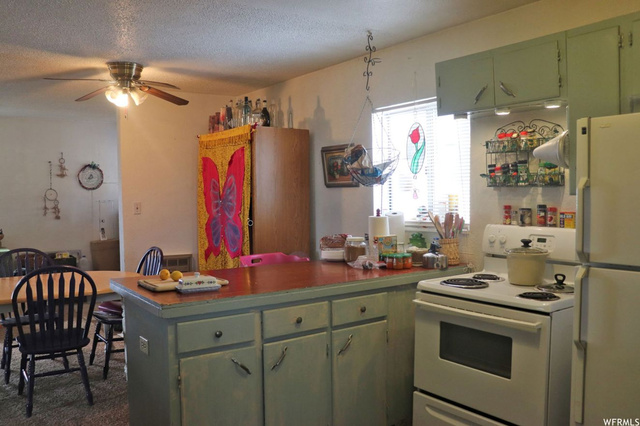 119 E Markle Rd, La Sal, UT 84530 — photo 7