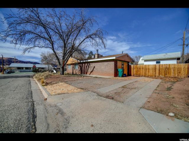 397 S Tusher St E, Moab, UT 84532 — photo 3