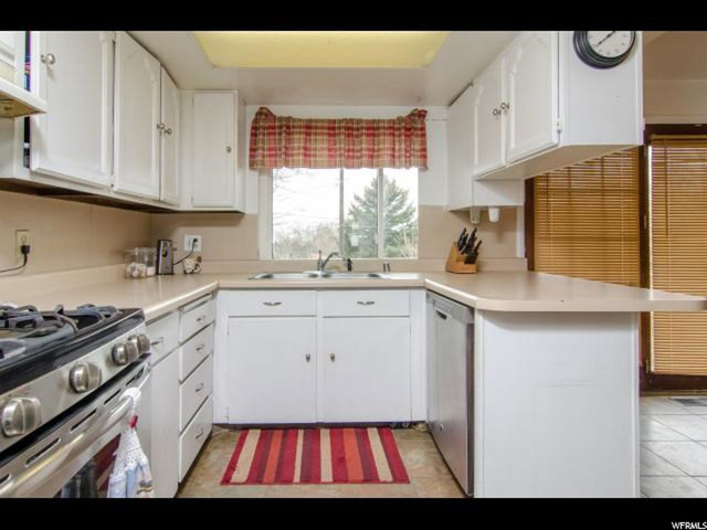 5213 S 2500 W, Roy, UT 84067 — photo 5