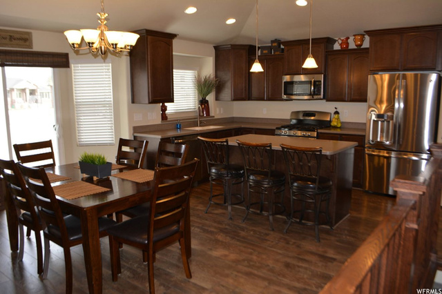 1207 Shotley Bridge Dr, Syracuse, UT 84075 — photo 7