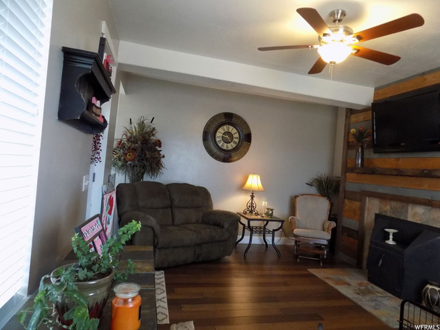 182 E 100 S, Gunnison, UT 84634 — photo 7