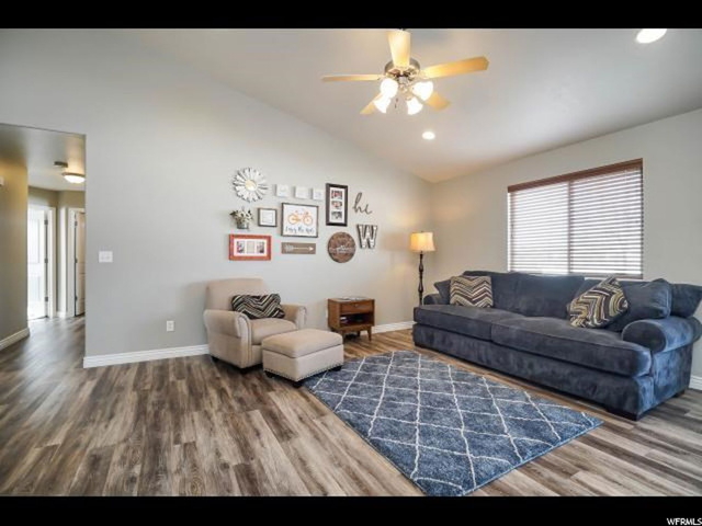 720 W 25 N, Clearfield, UT 84015 — photo 5