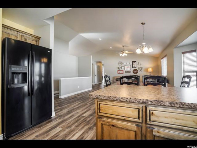 720 W 25 N, Clearfield, UT 84015 — photo 11
