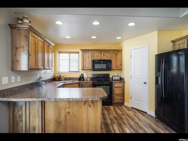 720 W 25 N, Clearfield, UT 84015 — photo 9