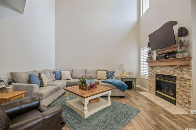 927 E Beartooth Cir, Draper, UT 84020 — photo 8