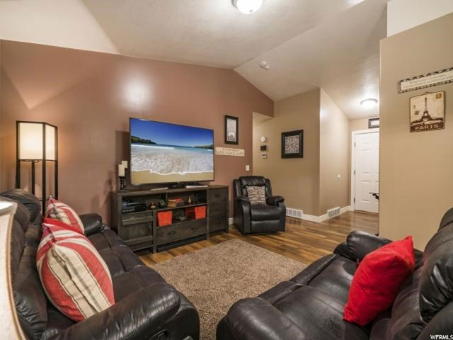 1952 N 1400 W, Clinton, UT 84015 — photo 7
