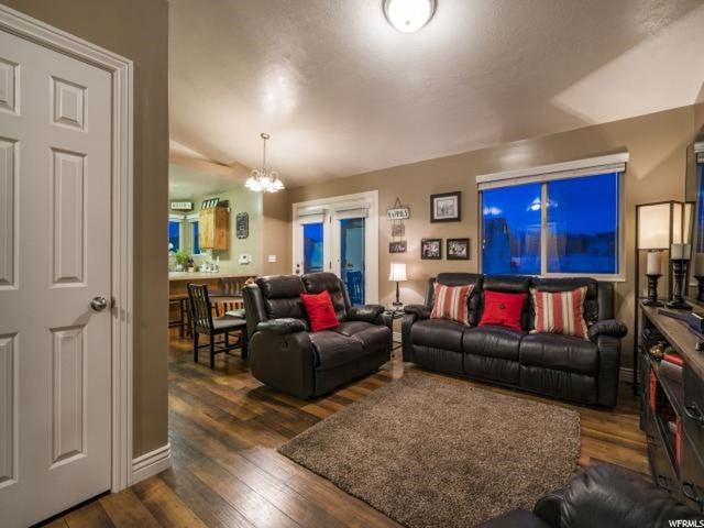 1952 N 1400 W, Clinton, UT 84015 — photo 9